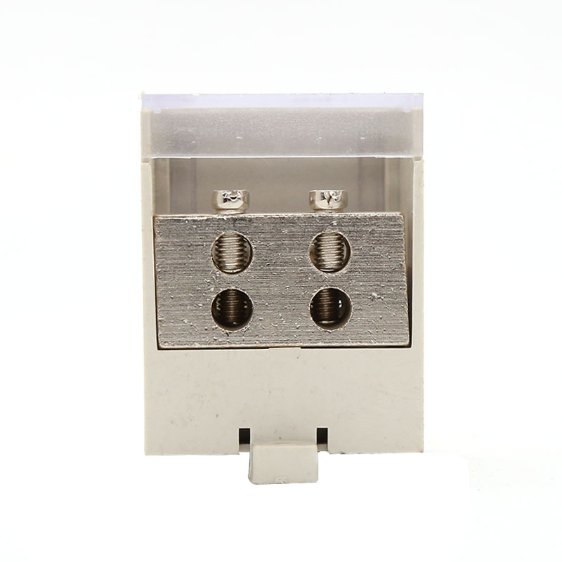 160537 空開(kāi)NB25-70一進(jìn)四出